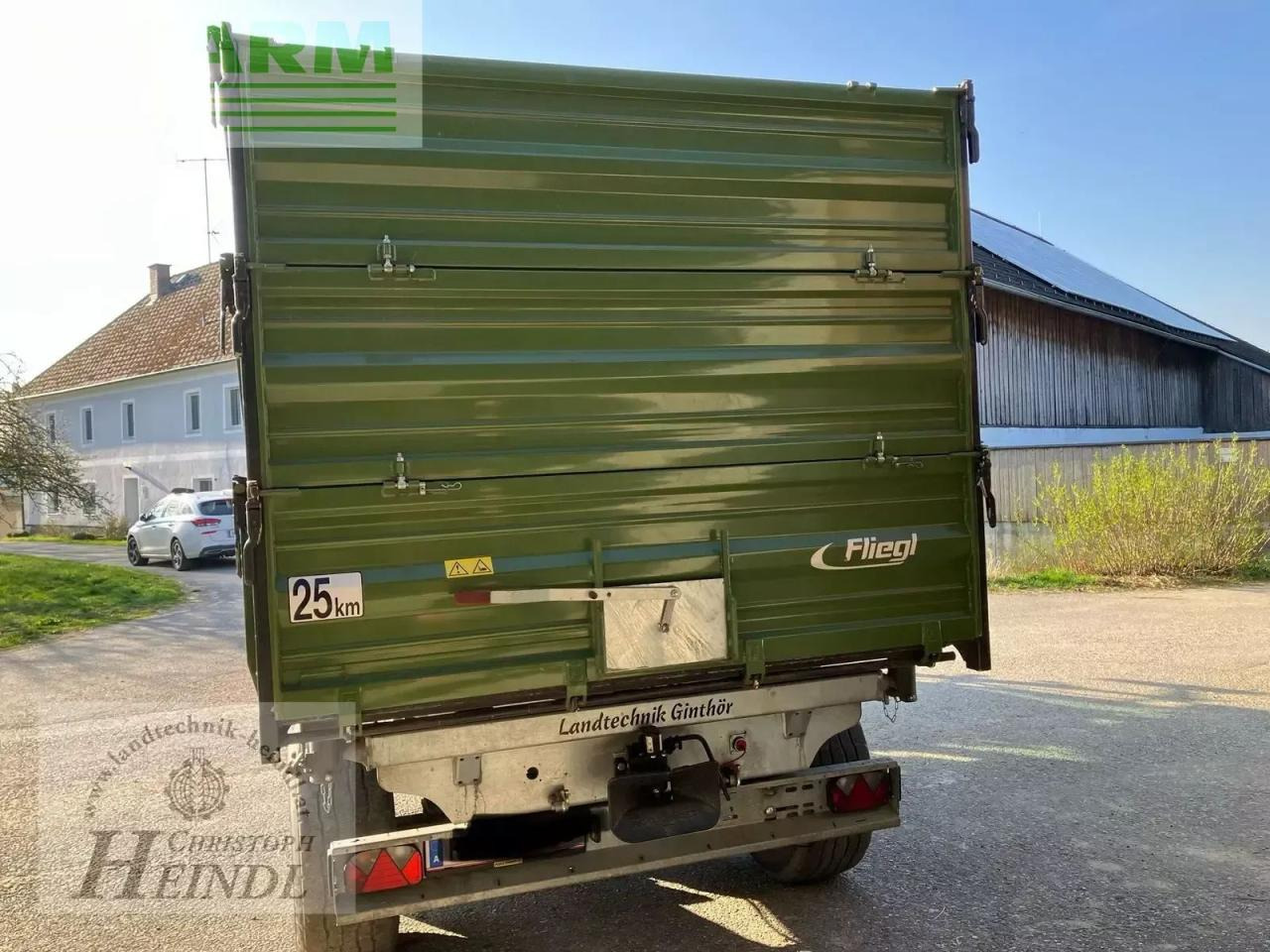 Fliegl tdk 130 fox - Сельскохозяйственный прицеп-самосвал: фото 5 Fliegl tdk 130 fox - Сельскохозяйственный прицеп-самосвал: фото 5