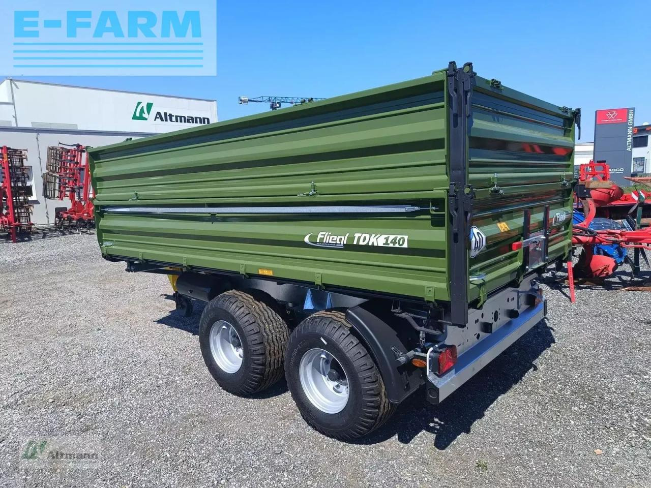 Fliegl tdk140 fox - Сельскохозяйственный прицеп-самосвал: фото 3 Fliegl tdk140 fox - Сельскохозяйственный прицеп-самосвал: фото 3
