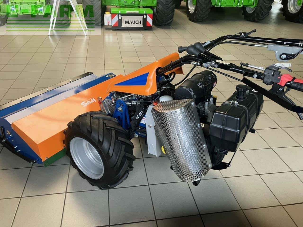 Irus unikom komfort 27,3 ps - Косилка: фото 3 Irus unikom komfort 27,3 ps - Косилка: фото 3