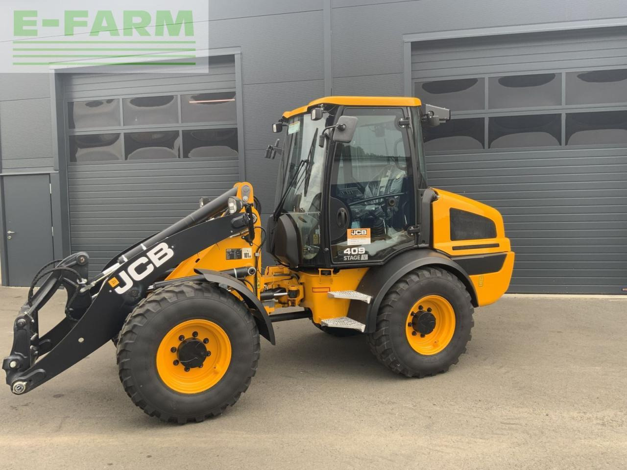 JCB 409 agri - Мини-экскаватор: фото 2 JCB 409 agri - Мини-экскаватор: фото 2