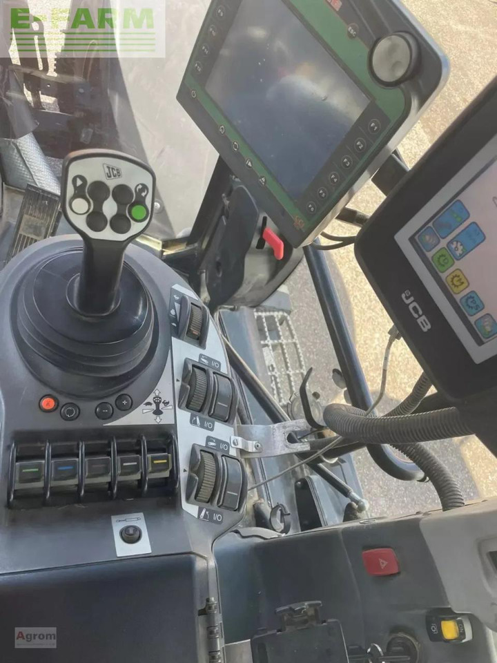 Трактор JCB fastrac 4220: фото 12