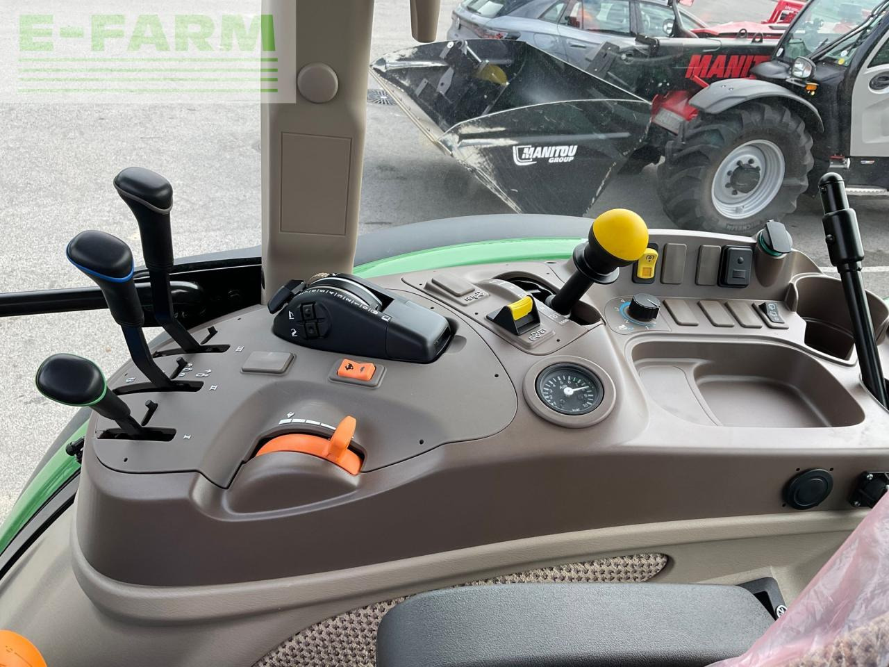 Трактор John Deere 5095M: фото 25 Трактор John Deere 5095M: фото 25