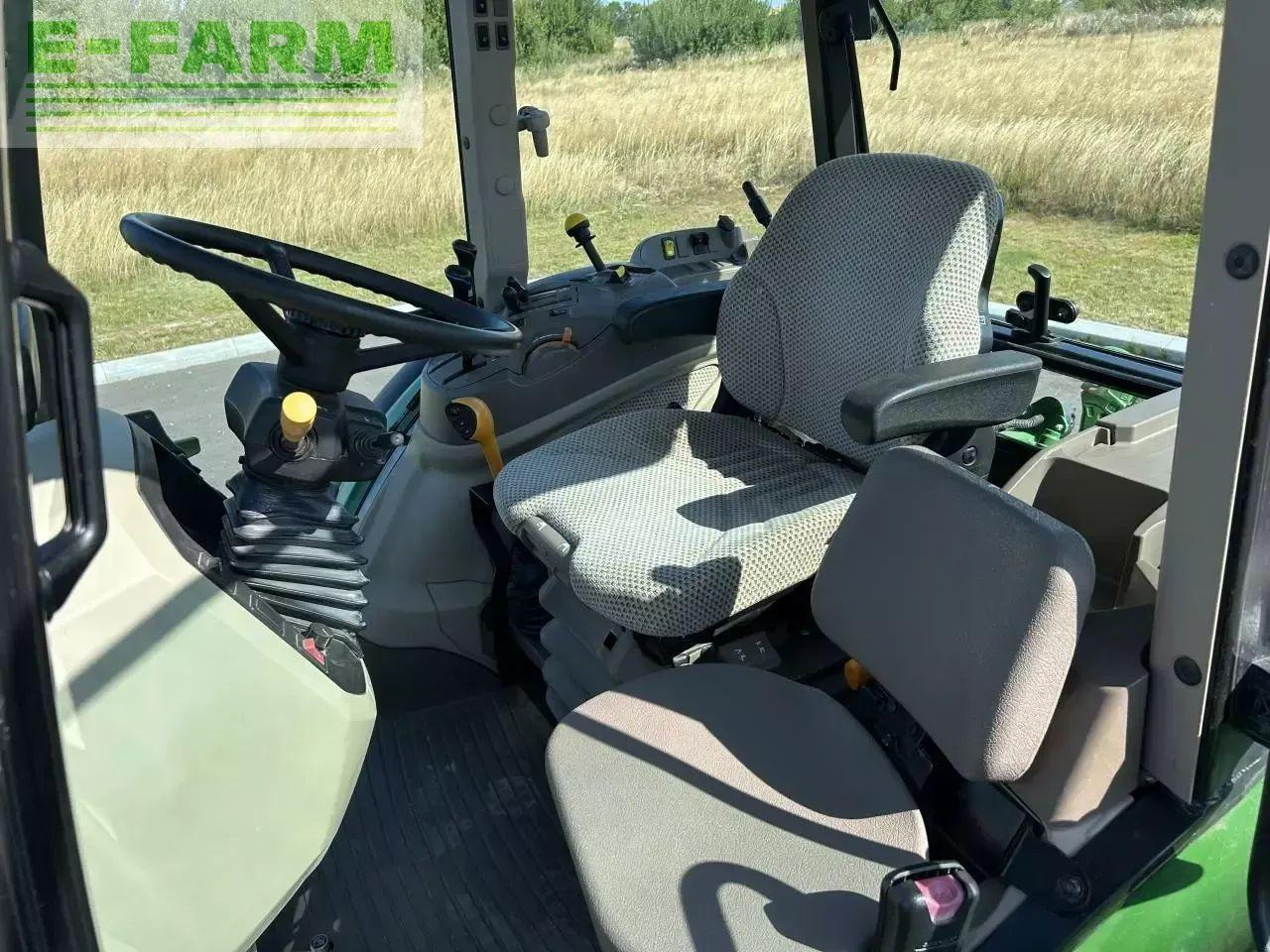 Трактор John Deere 5100m: фото 6 Трактор John Deere 5100m: фото 6