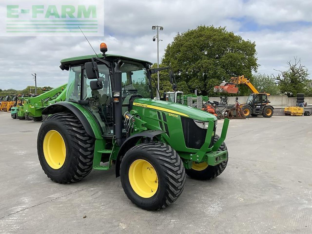 John Deere 5100m tractor (st23047) - Трактор: фото 2 John Deere 5100m tractor (st23047) - Трактор: фото 2