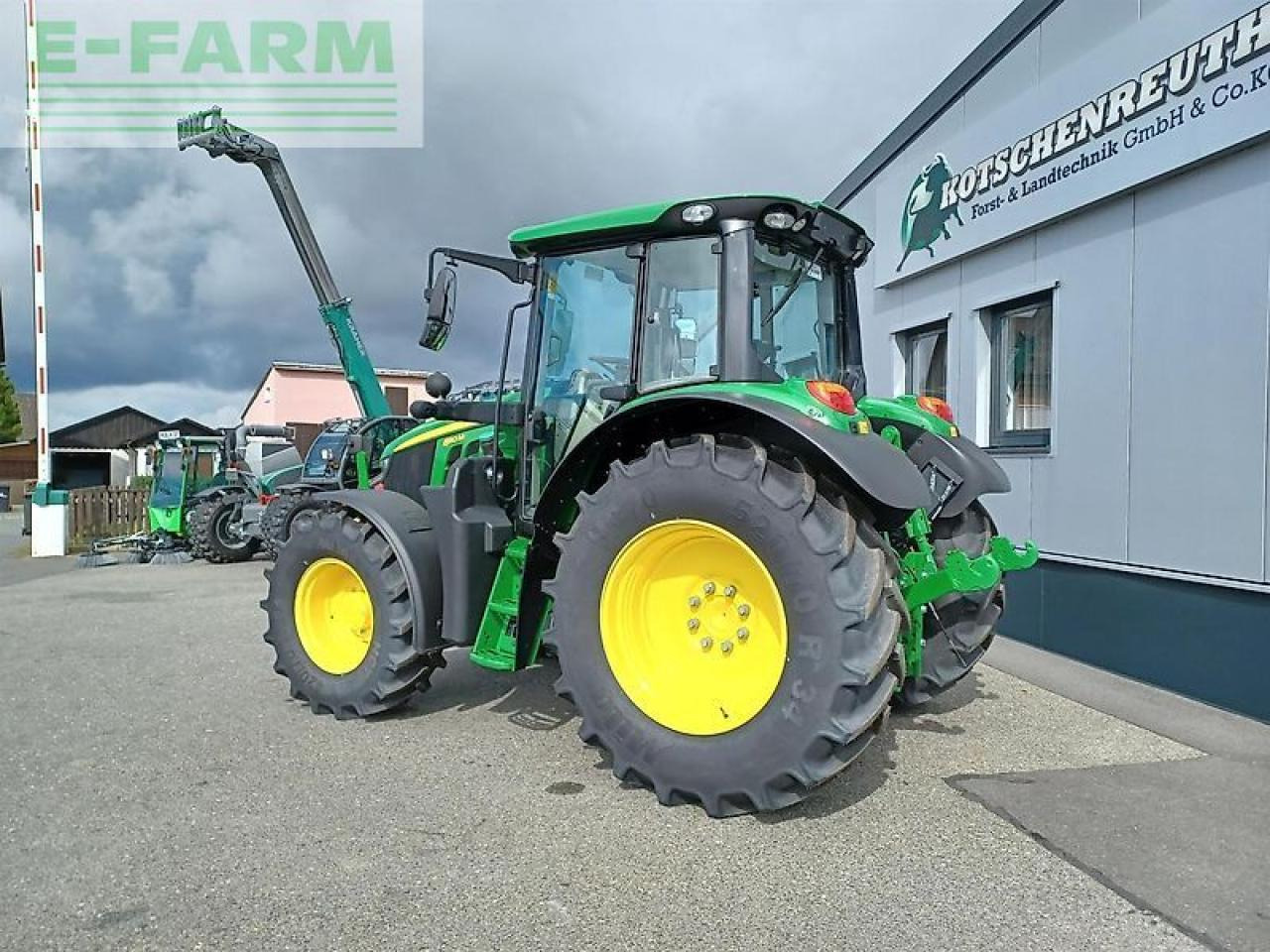 John Deere 6110m - Трактор: фото 4 John Deere 6110m - Трактор: фото 4
