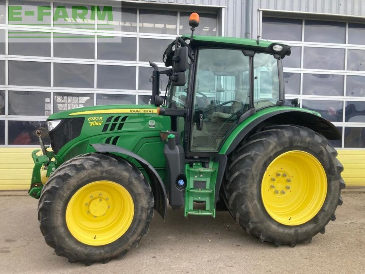 John Deere 6130r - Трактор: фото 3 John Deere 6130r - Трактор: фото 3