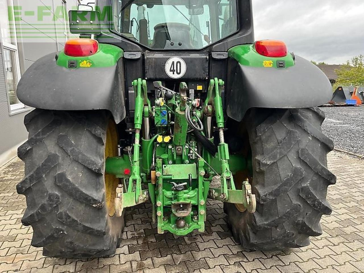 John Deere 6150 m - Трактор: фото 5 John Deere 6150 m - Трактор: фото 5