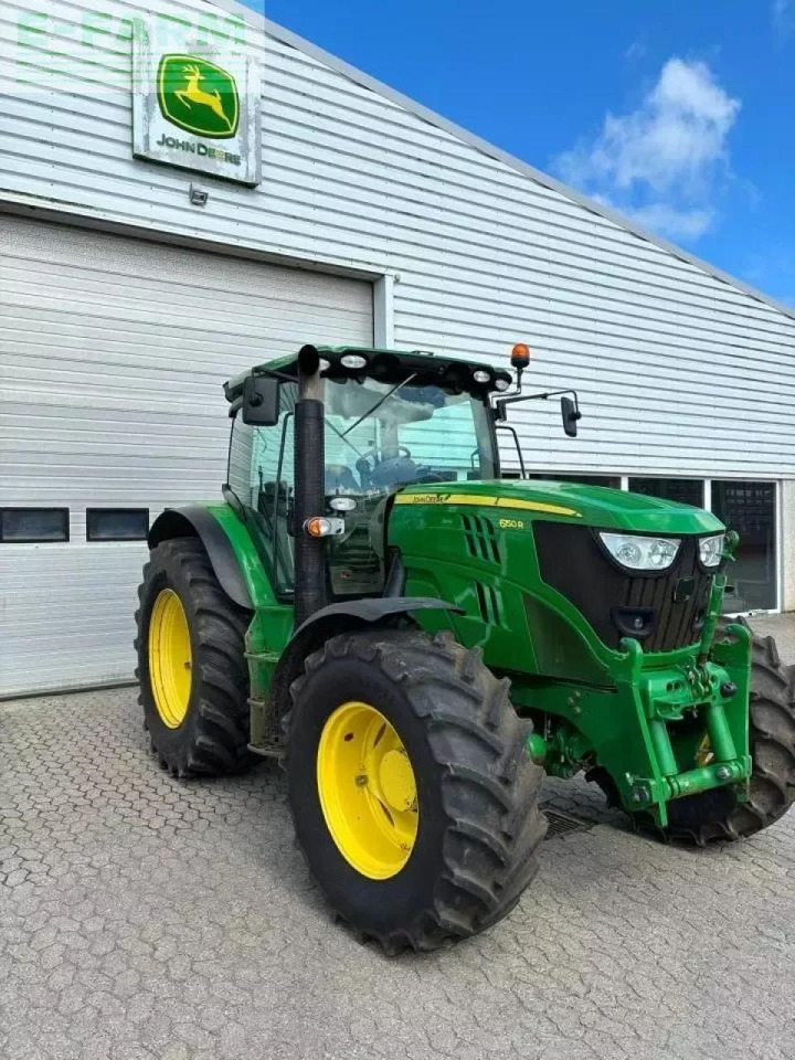 John Deere 6150r - Трактор: фото 2 John Deere 6150r - Трактор: фото 2
