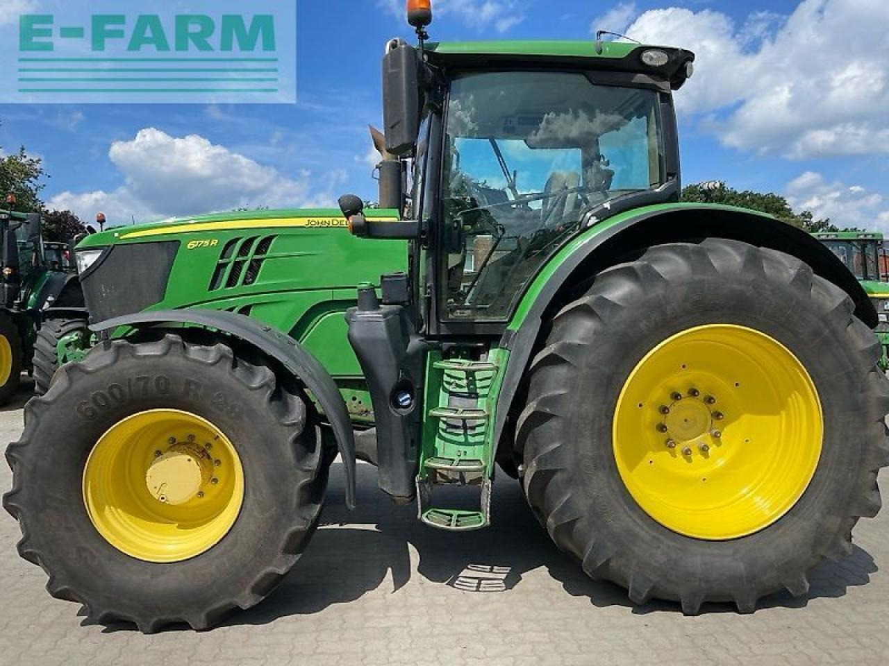 John Deere 6175 r - Трактор: фото 2 John Deere 6175 r - Трактор: фото 2