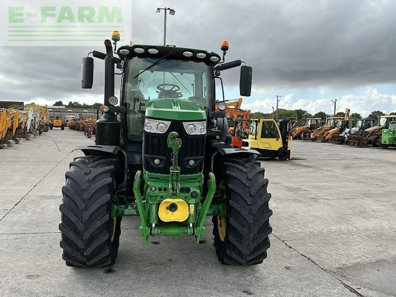 John Deere 6195r tractor (st24010) - Трактор: фото 3 John Deere 6195r tractor (st24010) - Трактор: фото 3