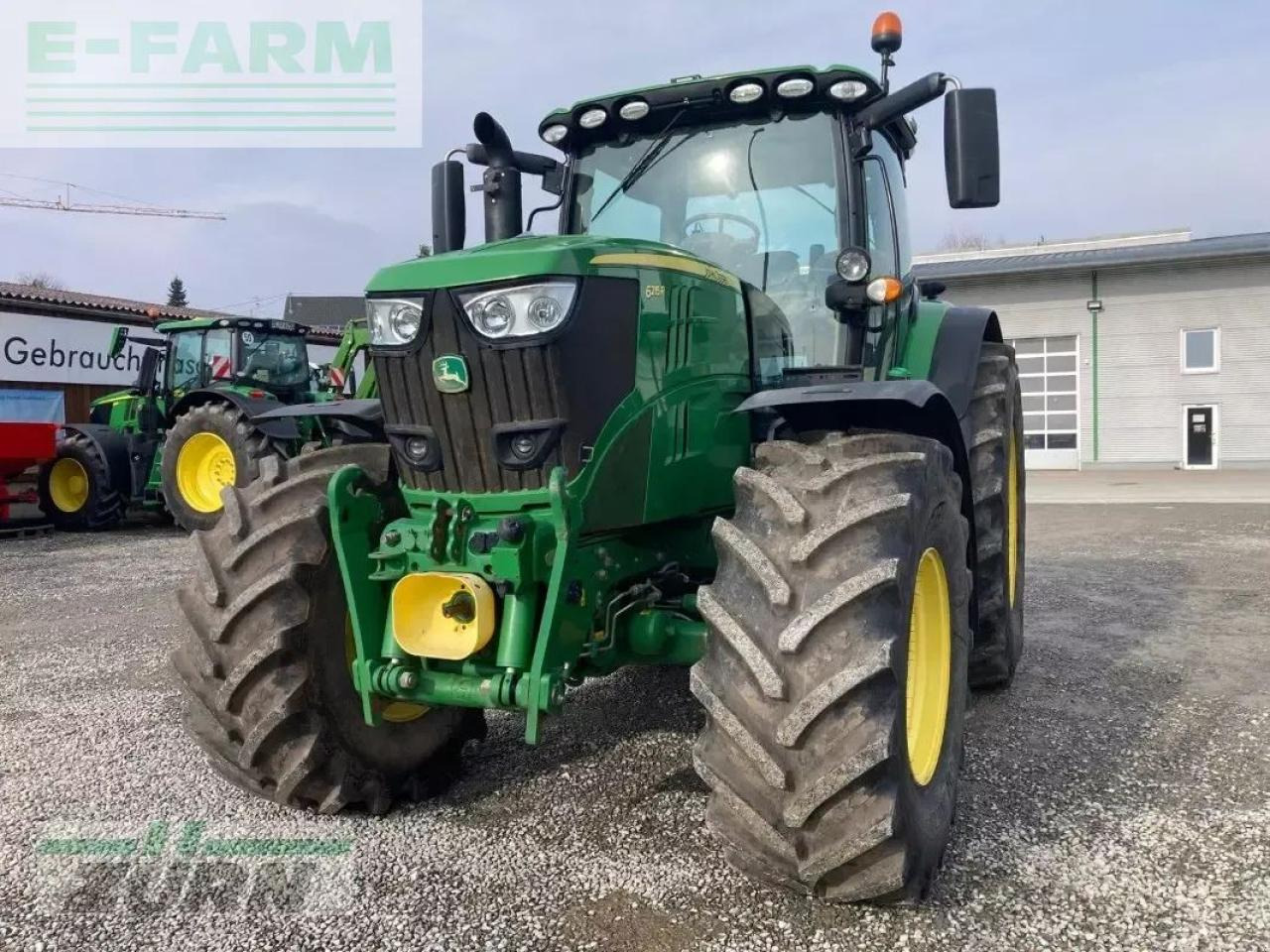 John Deere 6215r - Трактор: фото 2 John Deere 6215r - Трактор: фото 2