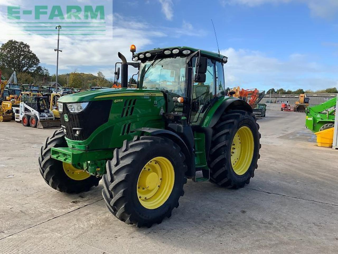 John Deere 6215r tractor (st24593) - Трактор: фото 4 John Deere 6215r tractor (st24593) - Трактор: фото 4