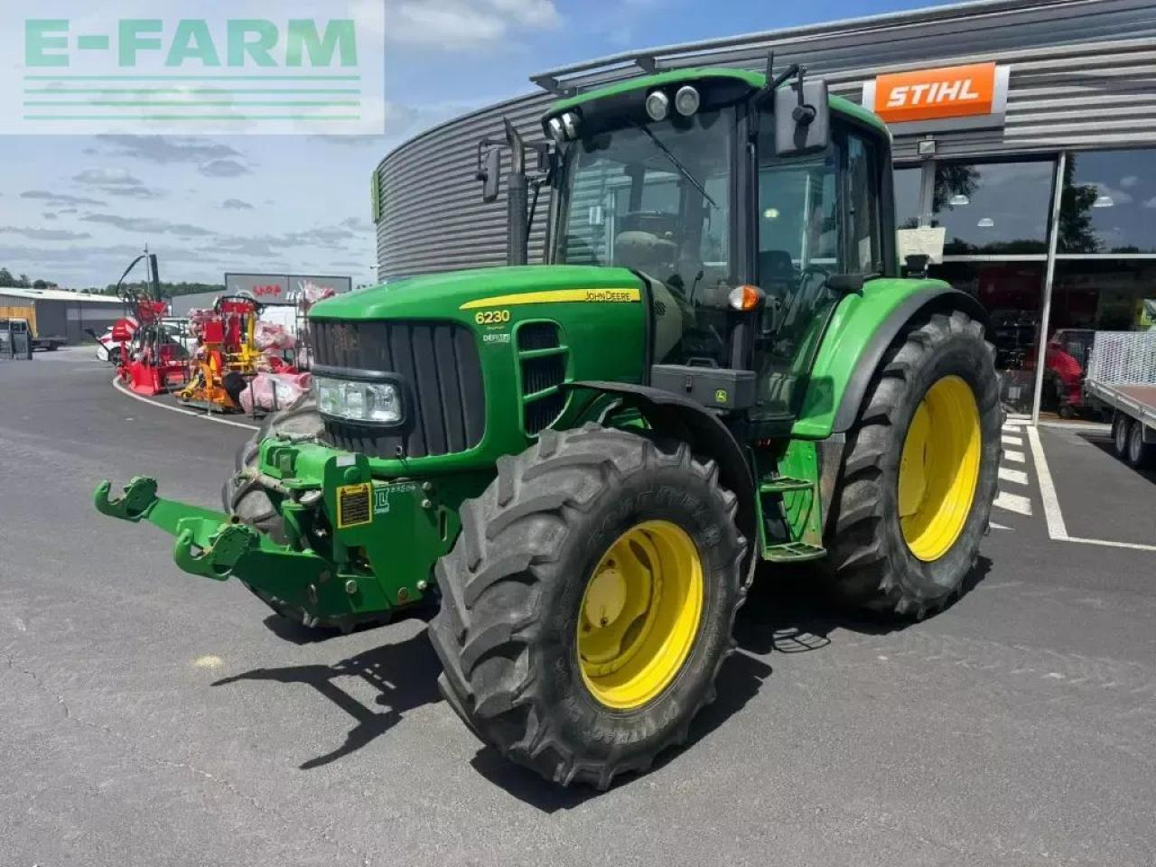 John Deere 6230 premium - Трактор: фото 1 John Deere 6230 premium - Трактор: фото 1