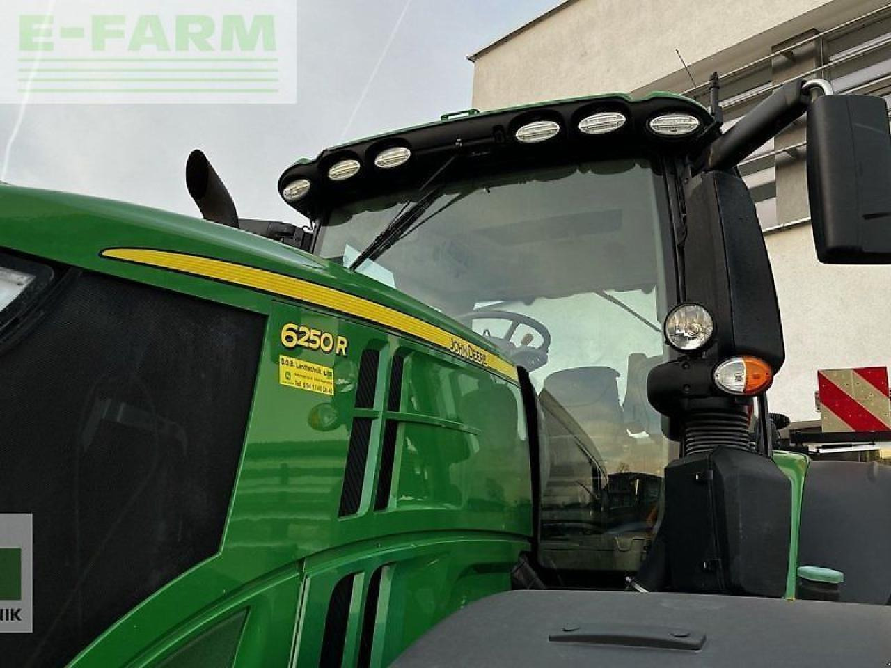 John Deere 6250r - Трактор: фото 2 John Deere 6250r - Трактор: фото 2