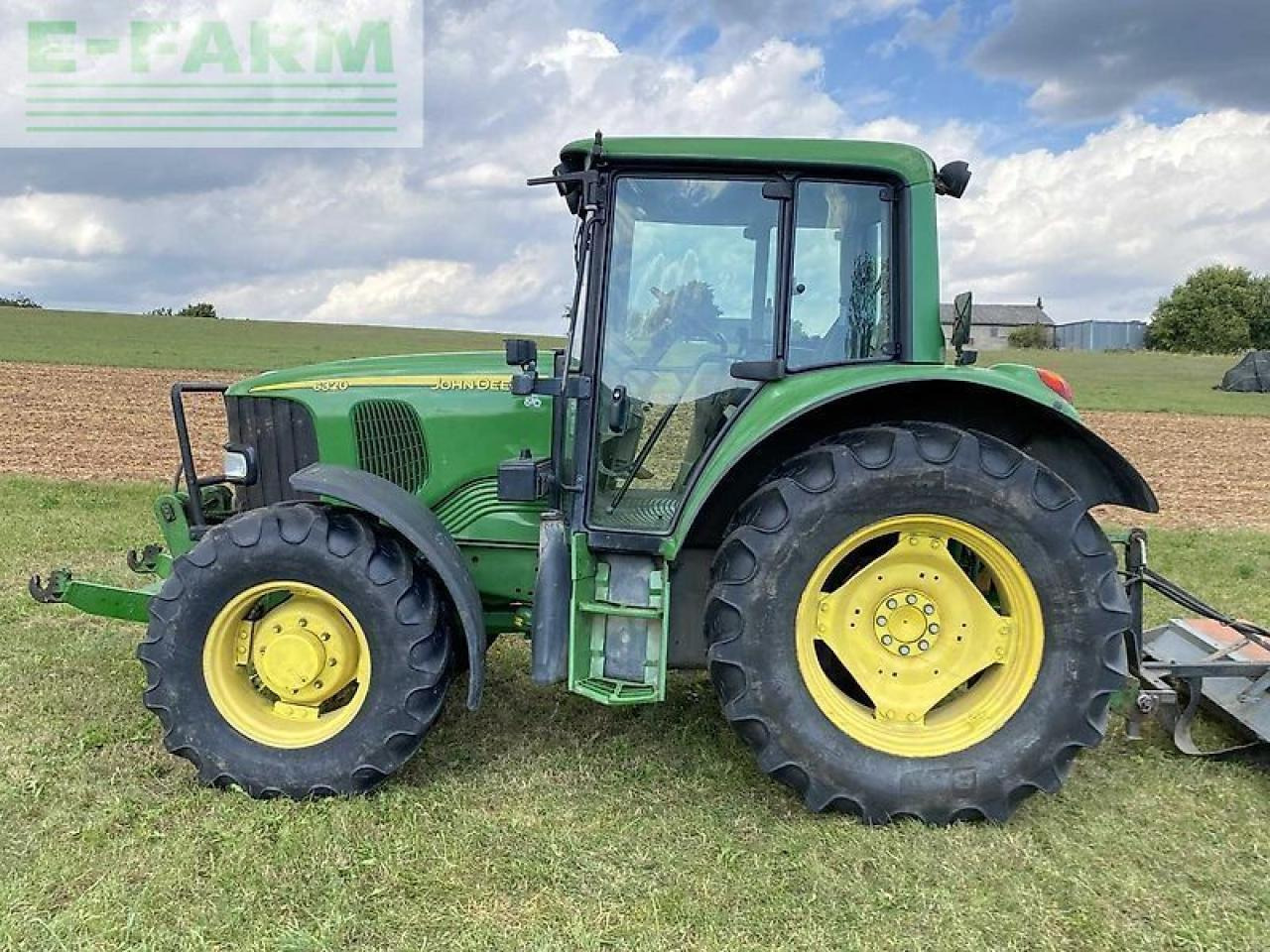 John Deere 6320 premium - Трактор: фото 1 John Deere 6320 premium - Трактор: фото 1