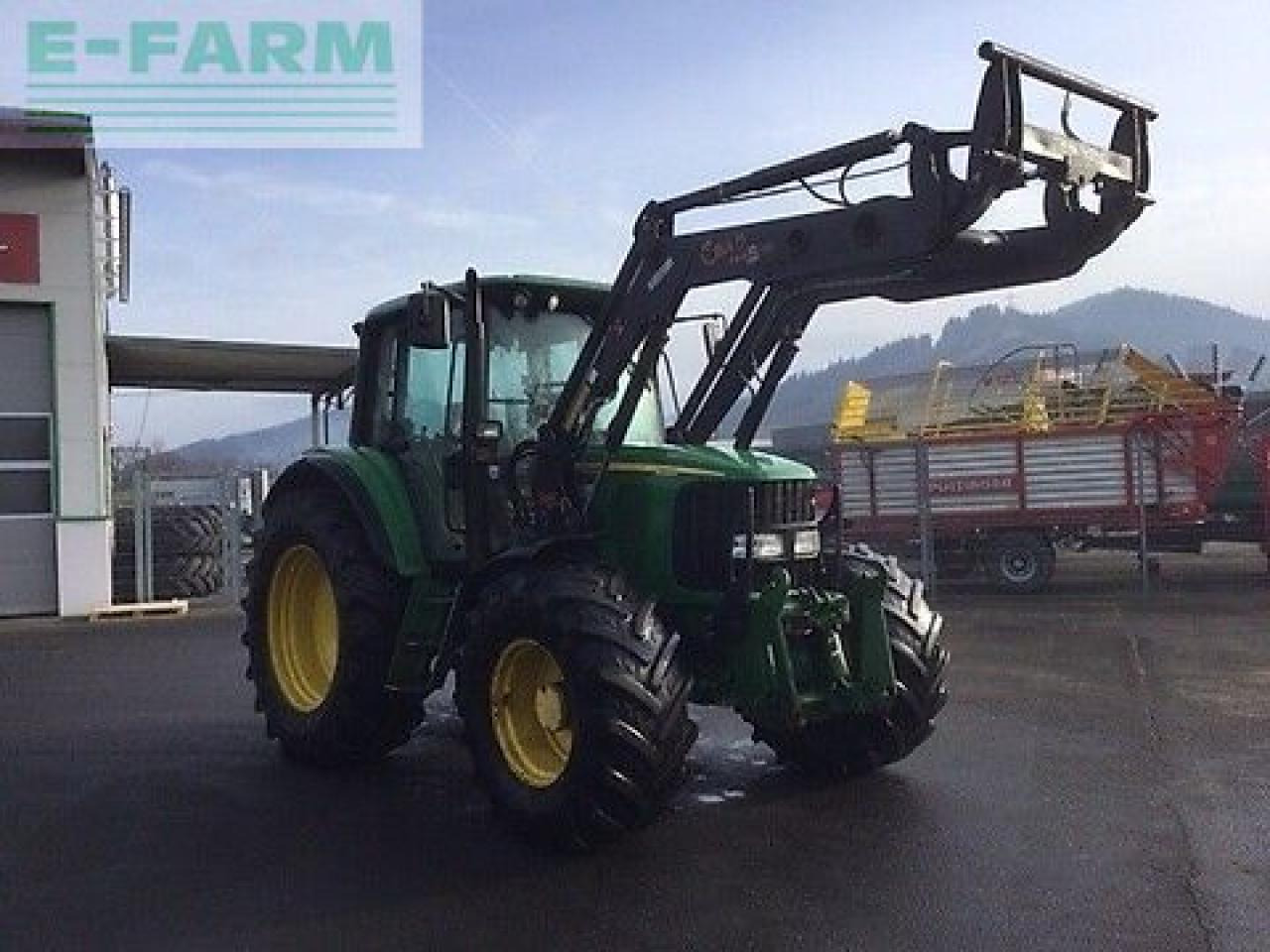 John Deere 6320 premium - Трактор: фото 3 John Deere 6320 premium - Трактор: фото 3