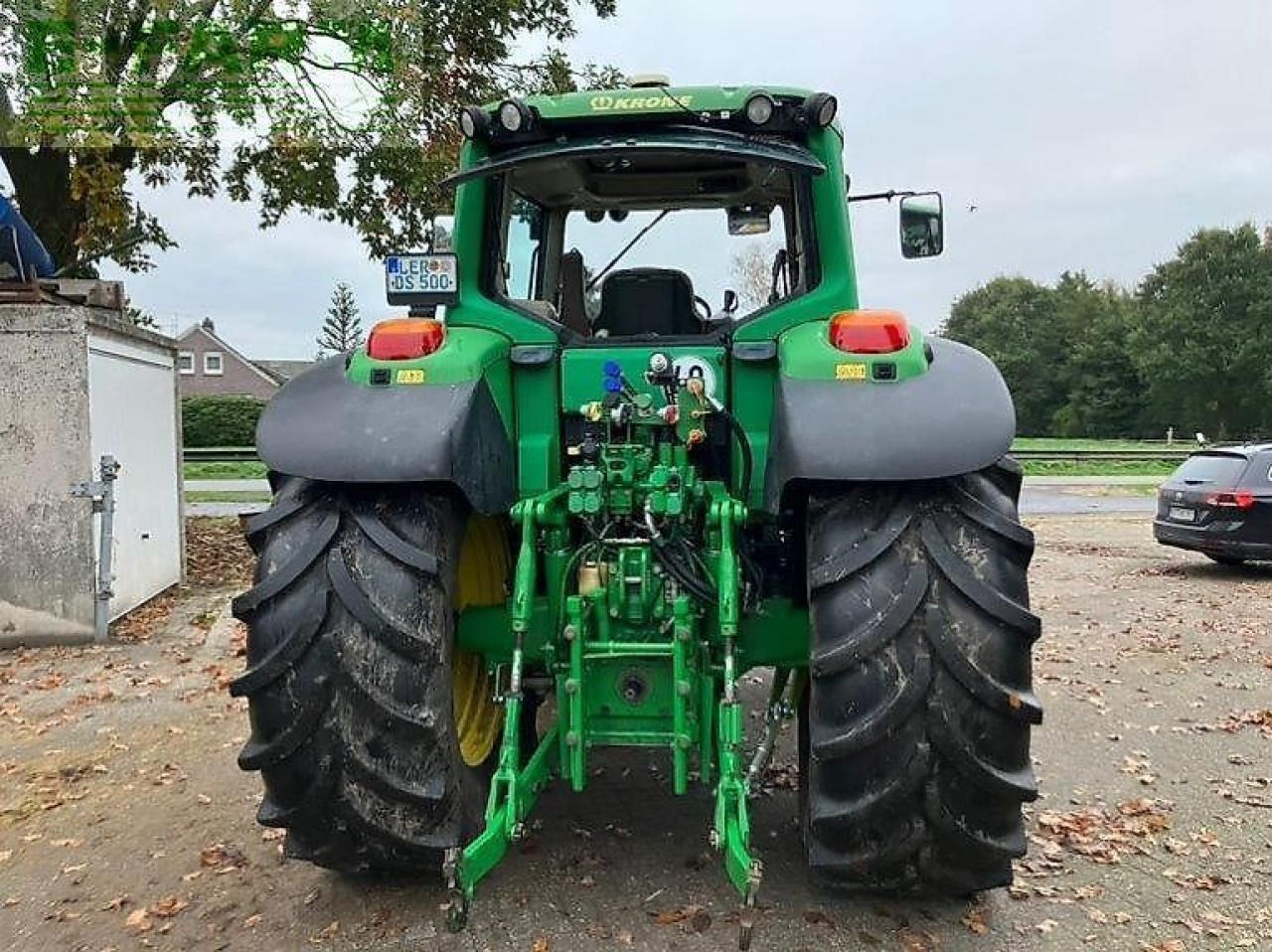 John Deere 6820 premium - Трактор: фото 4 John Deere 6820 premium - Трактор: фото 4