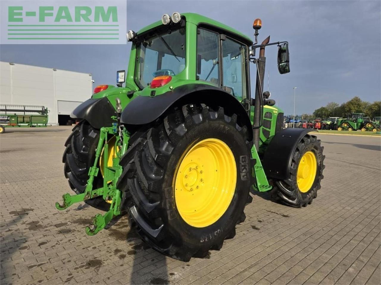 John Deere 6930 premium - Трактор: фото 3 John Deere 6930 premium - Трактор: фото 3