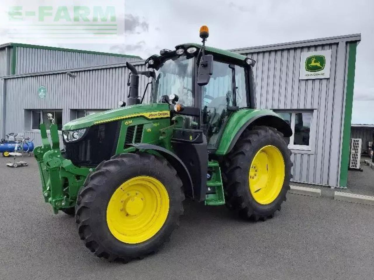 John Deere 6m 115 - Трактор: фото 2 John Deere 6m 115 - Трактор: фото 2