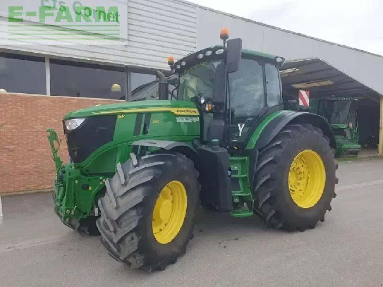 John Deere 6r 250 - Трактор: фото 1 John Deere 6r 250 - Трактор: фото 1