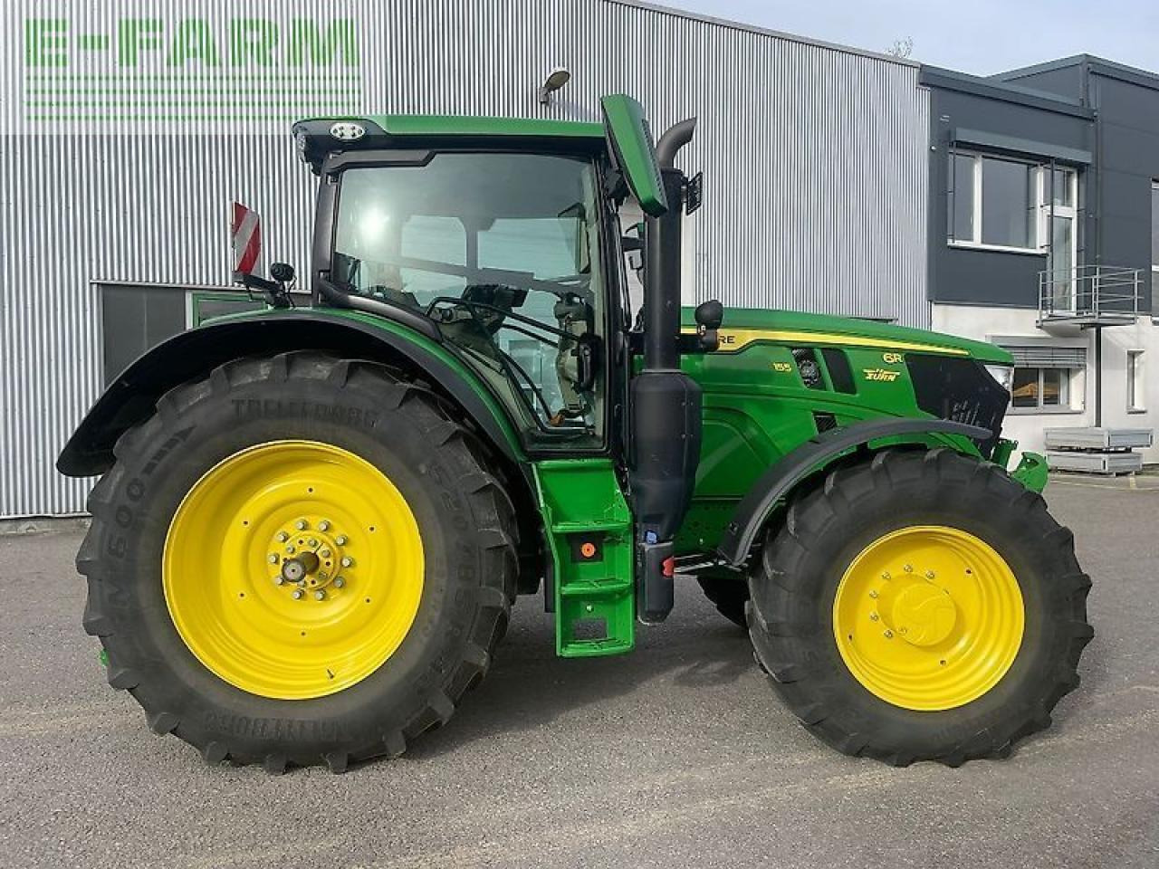 John Deere 6r155 / 6r 155 - Трактор: фото 1 John Deere 6r155 / 6r 155 - Трактор: фото 1