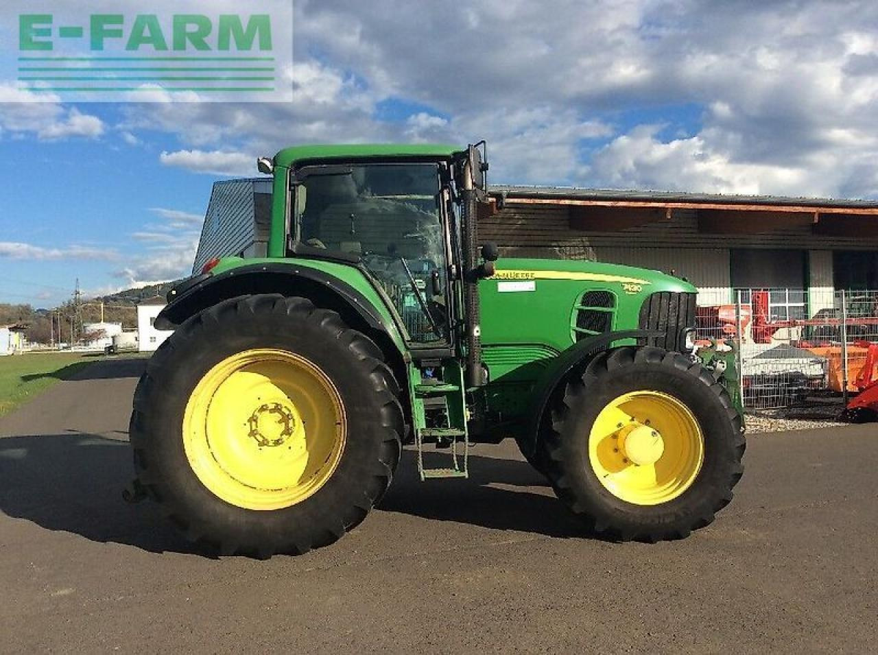John Deere 7430 premium - Трактор: фото 4 John Deere 7430 premium - Трактор: фото 4