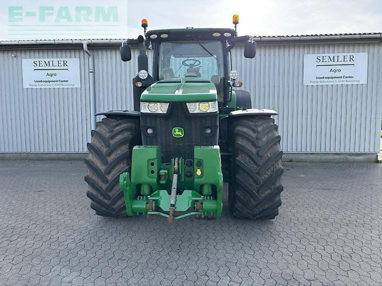 John Deere 8345r - Трактор: фото 2 John Deere 8345r - Трактор: фото 2