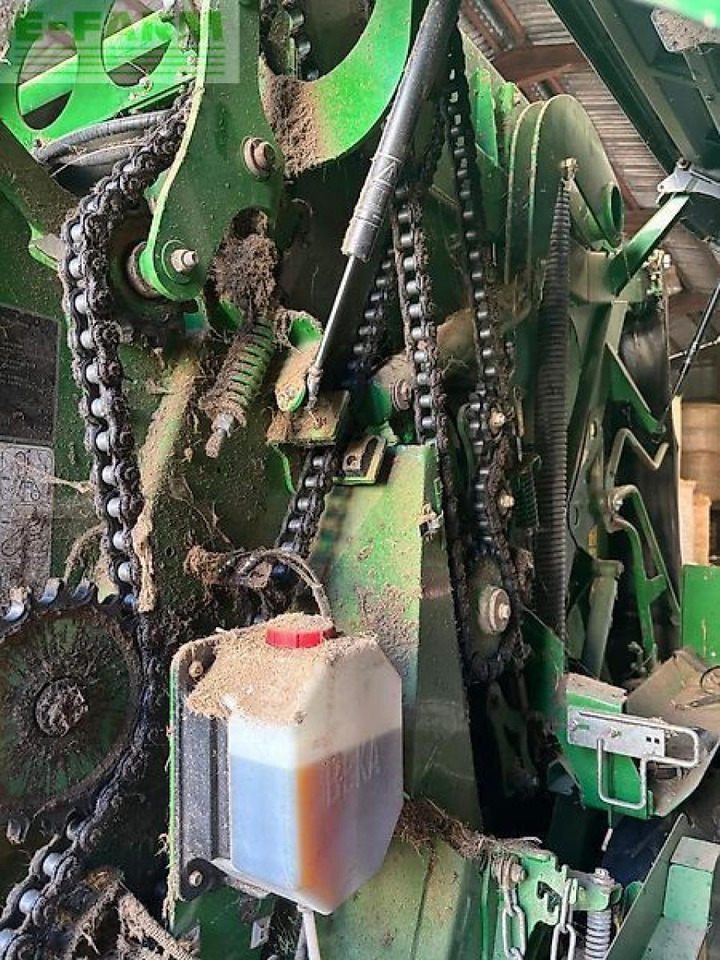 Пресс-подборщик тюковый John Deere 960: фото 7