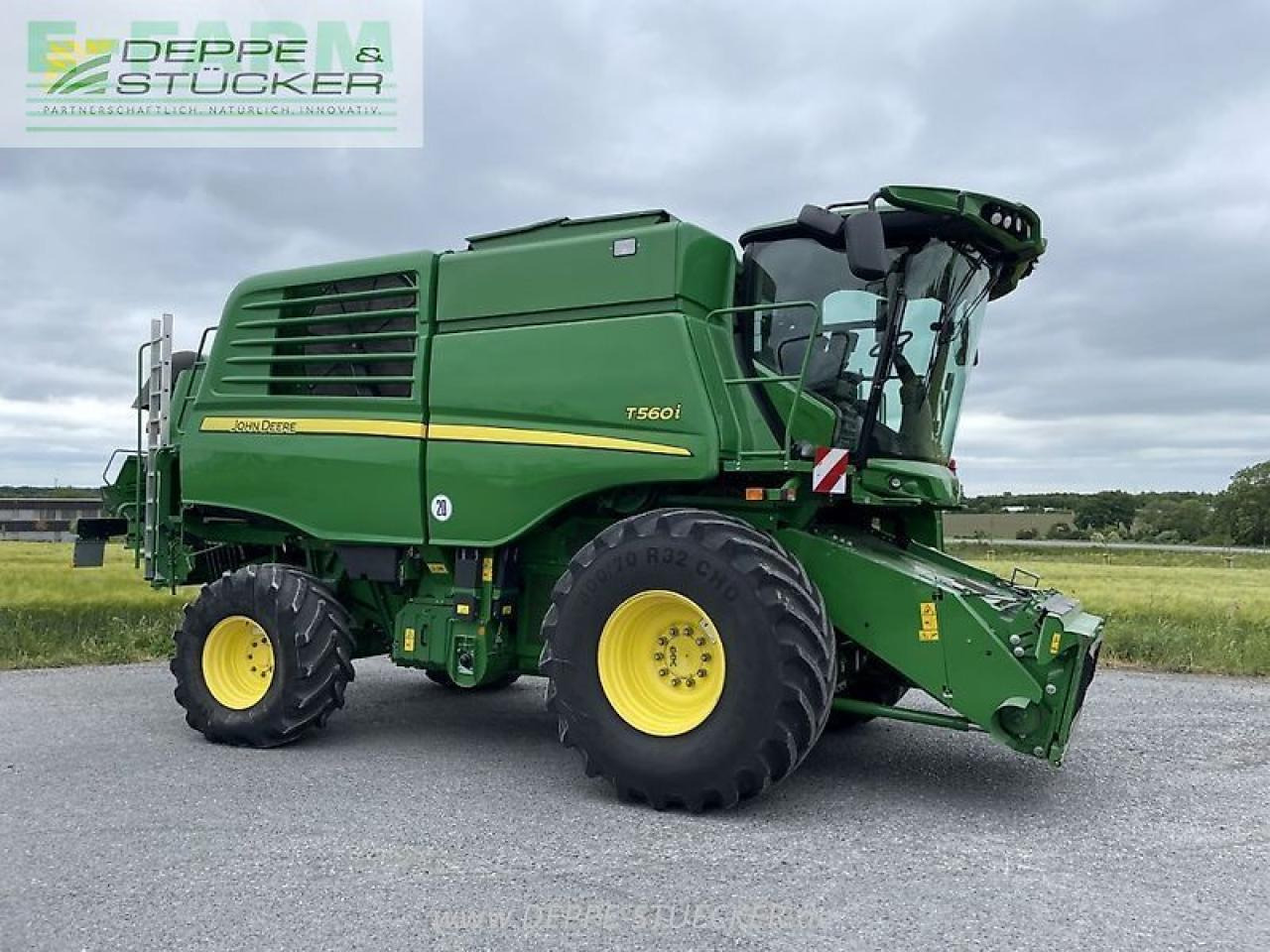 John Deere t560 mit 722pf - Зерноуборочный комбайн: фото 4 John Deere t560 mit 722pf - Зерноуборочный комбайн: фото 4