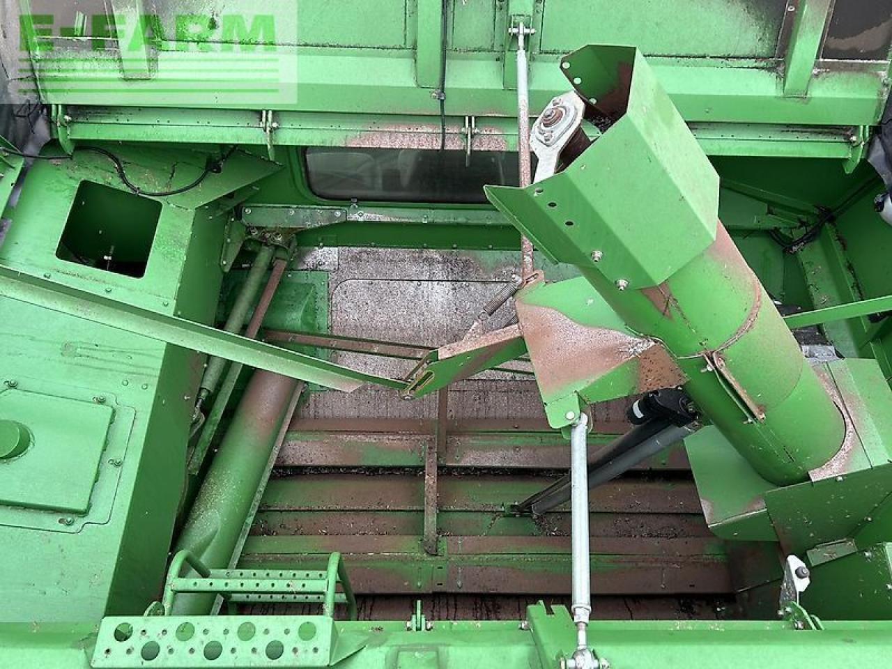 John Deere t670 - Зерноуборочный комбайн: фото 4 John Deere t670 - Зерноуборочный комбайн: фото 4