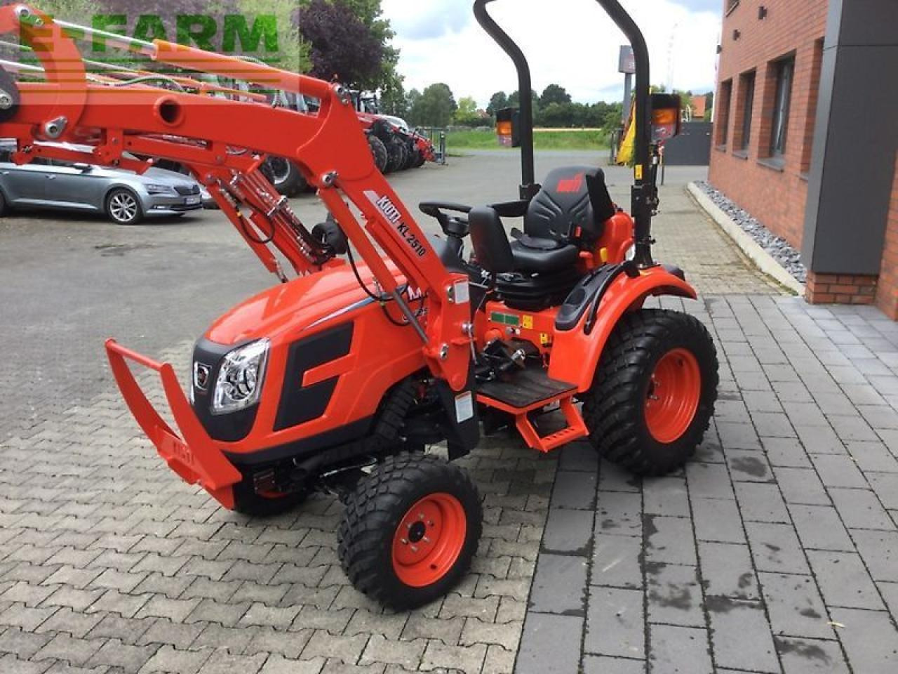 Kioti cx 2510 h - Трактор: фото 3 Kioti cx 2510 h - Трактор: фото 3