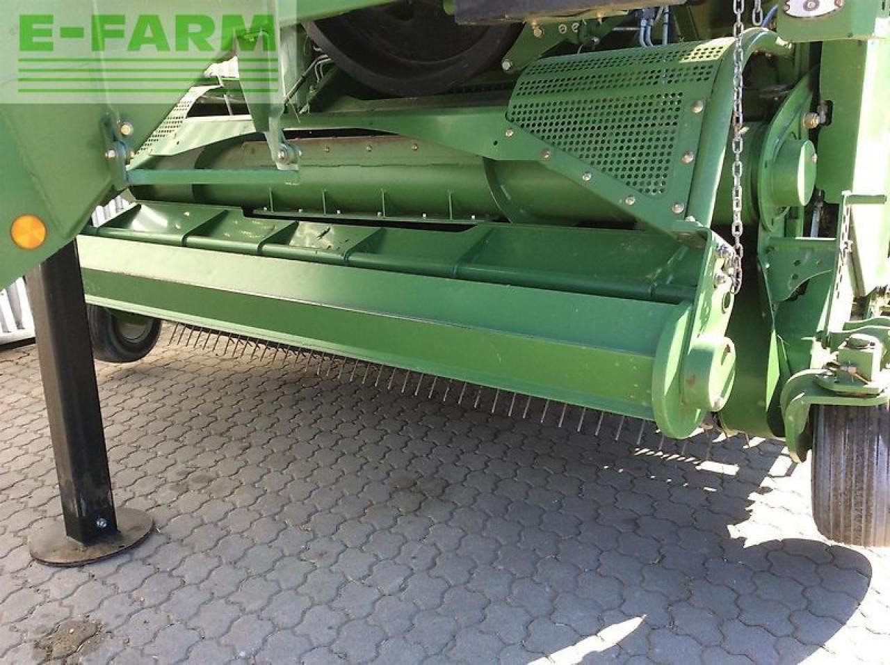 Krone big pack 1270 xc - Пресс-подборщик тюковый: фото 4 Krone big pack 1270 xc - Пресс-подборщик тюковый: фото 4