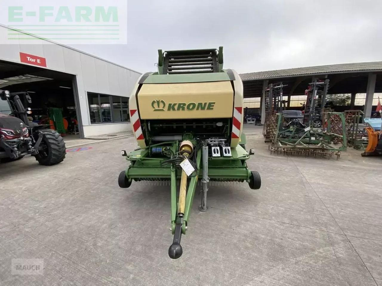 Krone comprima cf 155 xc - Пресс-подборщик тюковый: фото 2 Krone comprima cf 155 xc - Пресс-подборщик тюковый: фото 2