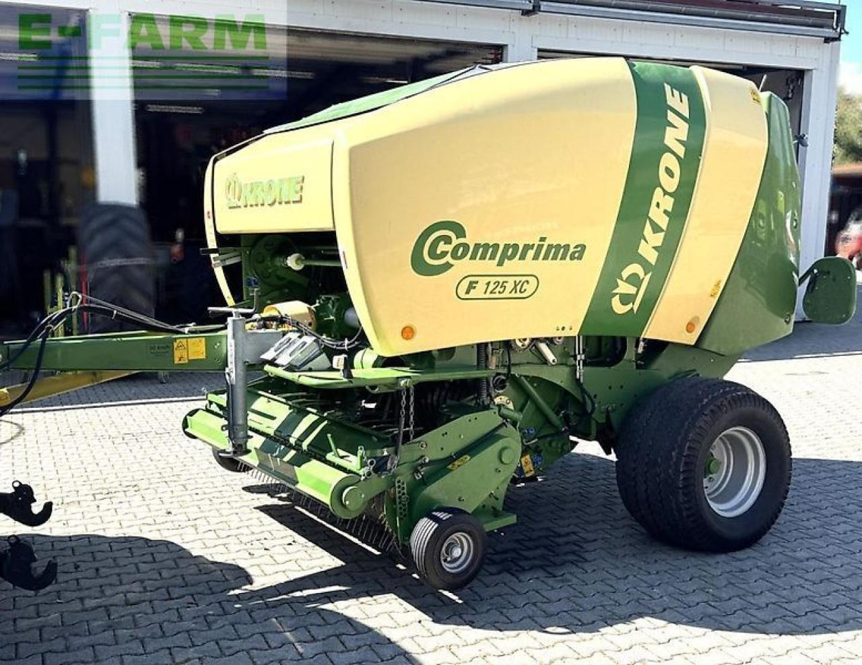 Krone comprima f 125 xc - Пресс-подборщик тюковый: фото 1 Krone comprima f 125 xc - Пресс-подборщик тюковый: фото 1