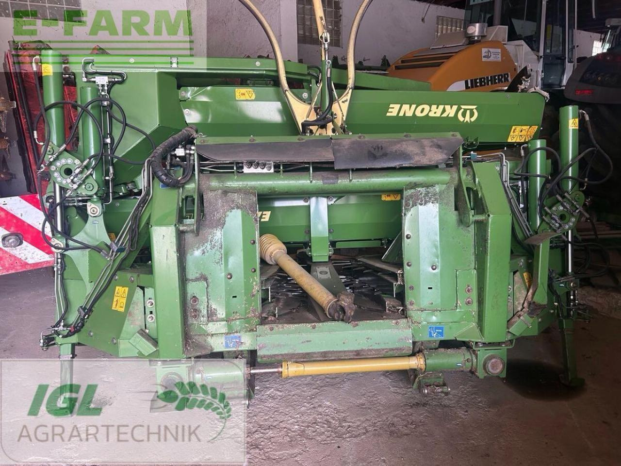 Krone easycollect 903 - Жатка кукурузная: фото 2 Krone easycollect 903 - Жатка кукурузная: фото 2