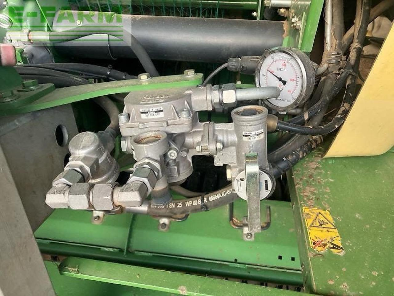 Krone gebr. comprima cv150xc presse - Пресс-подборщик тюковый: фото 5 Krone gebr. comprima cv150xc presse - Пресс-подборщик тюковый: фото 5