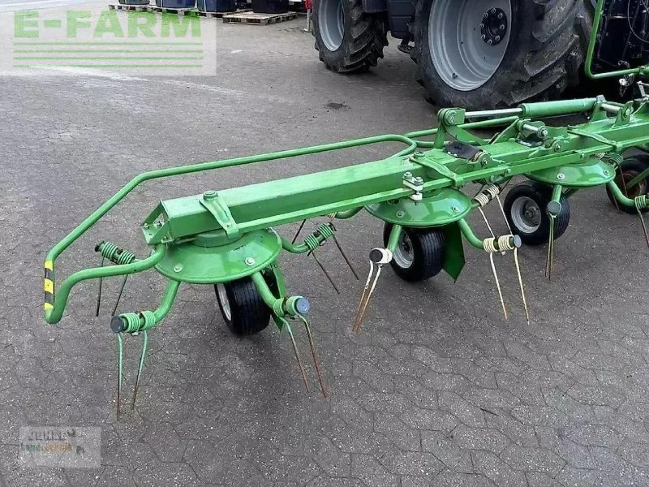 Krone kw 10.02 - Сеноворошилка: фото 5 Krone kw 10.02 - Сеноворошилка: фото 5