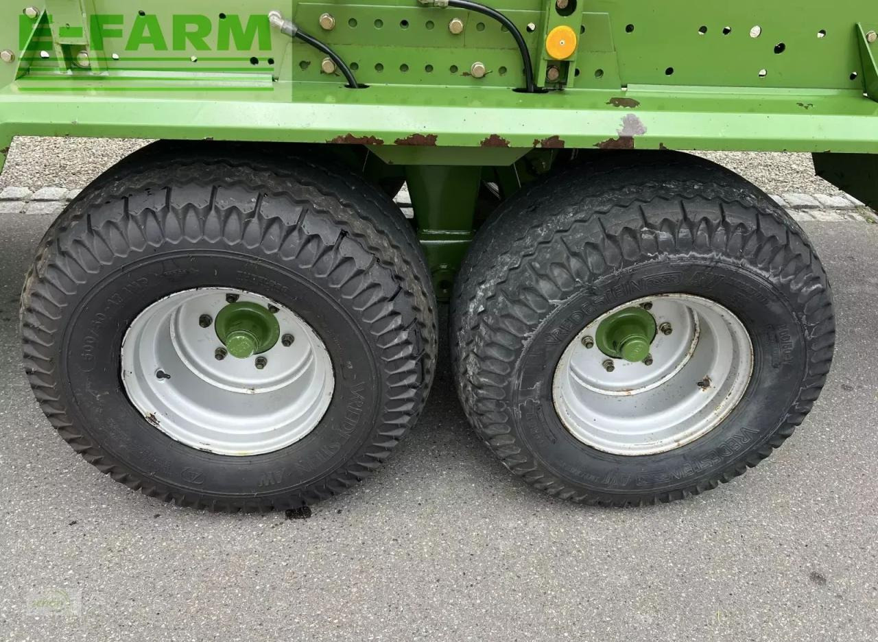 Krone titan 6/48 gl all in - ein großer schwingen-ladewagen mit druckluftbremse - Самозагружающийся прицеп: фото 3 Krone titan 6/48 gl all in - ein großer schwingen-ladewagen mit druckluftbremse - Самозагружающийся прицеп: фото 3