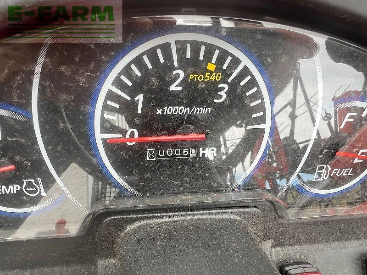 Kubota b1241 d-ec - Трактор: фото 5 Kubota b1241 d-ec - Трактор: фото 5