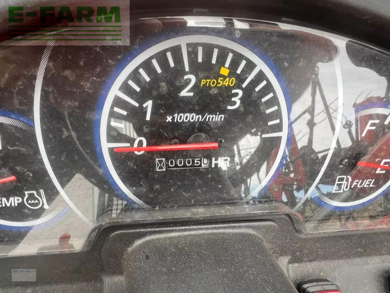 Kubota b1241 d-ec - Трактор: фото 5 Kubota b1241 d-ec - Трактор: фото 5