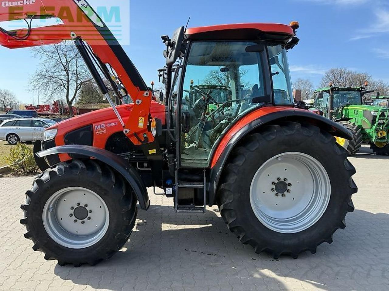 Kubota m5092 - Трактор: фото 3 Kubota m5092 - Трактор: фото 3