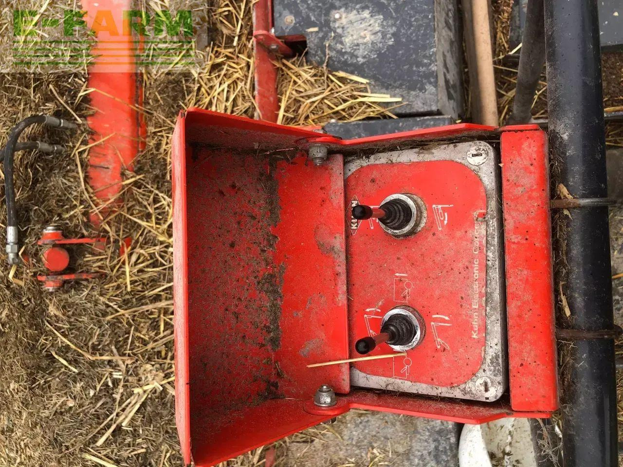 Kuhn altor 6070 - Техника для силоса: фото 5 Kuhn altor 6070 - Техника для силоса: фото 5