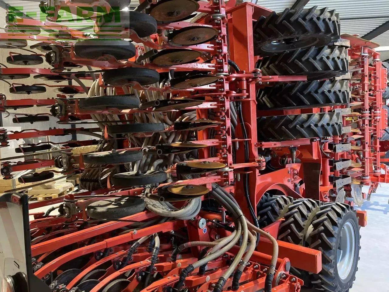 Kuhn espro 6000 rc mix - Посевной комплекс: фото 4 Kuhn espro 6000 rc mix - Посевной комплекс: фото 4