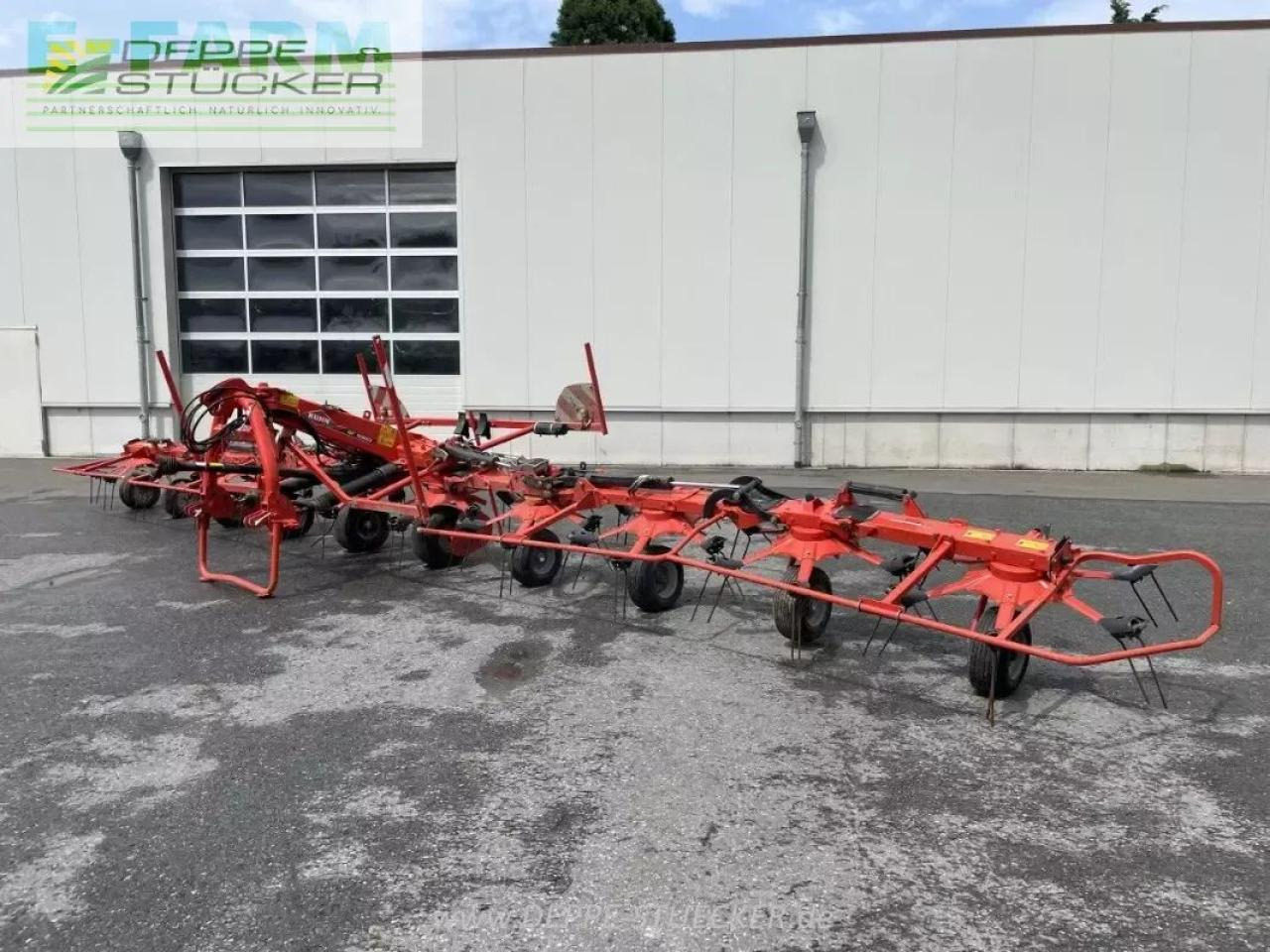 Kuhn gf10803 (my 2023) - Сеноворошилка: фото 1 Kuhn gf10803 (my 2023) - Сеноворошилка: фото 1