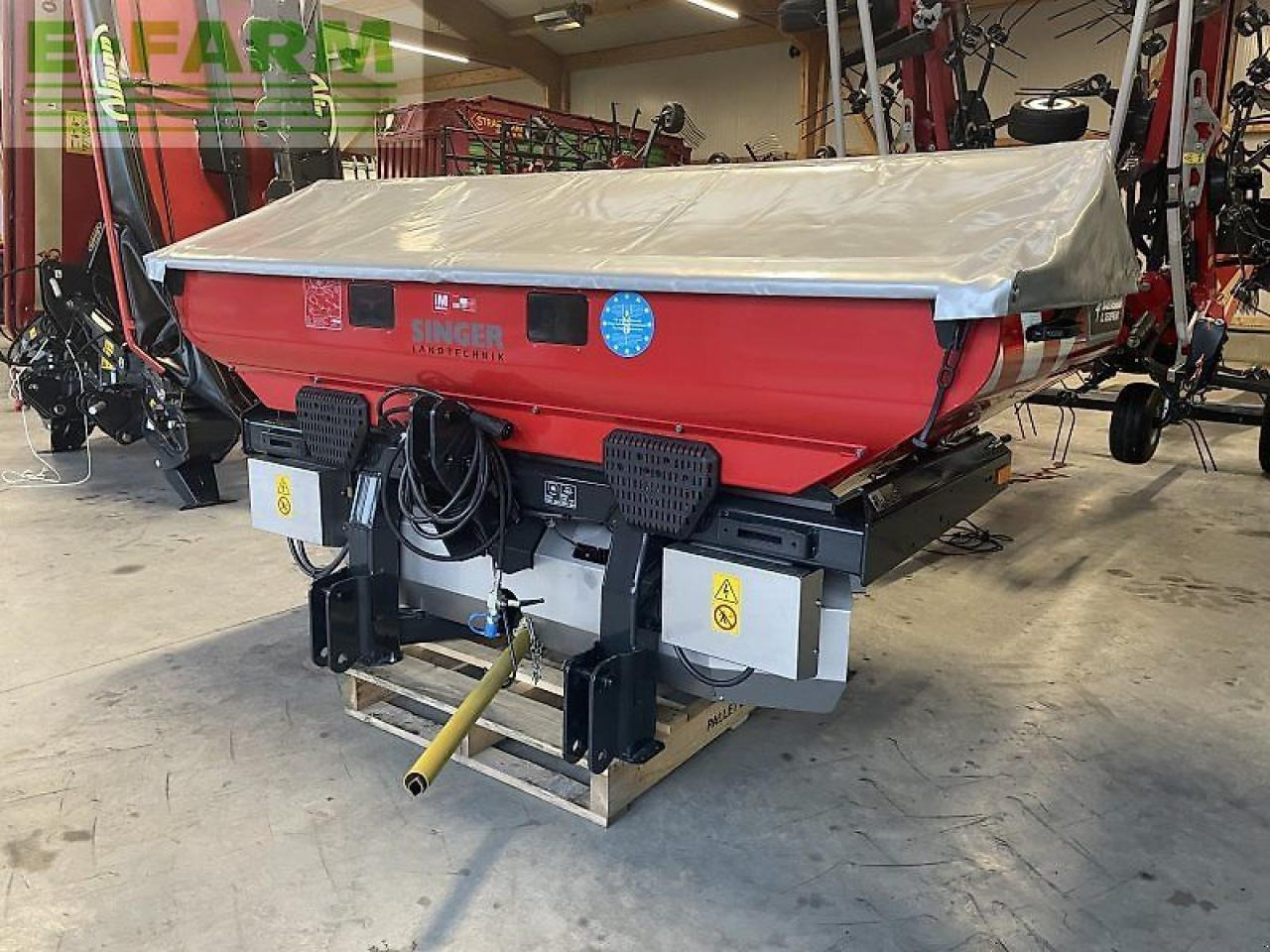 Kverneland exacta cl 1300 geospread - Разбрасыватель удобрений: фото 5 Kverneland exacta cl 1300 geospread - Разбрасыватель удобрений: фото 5