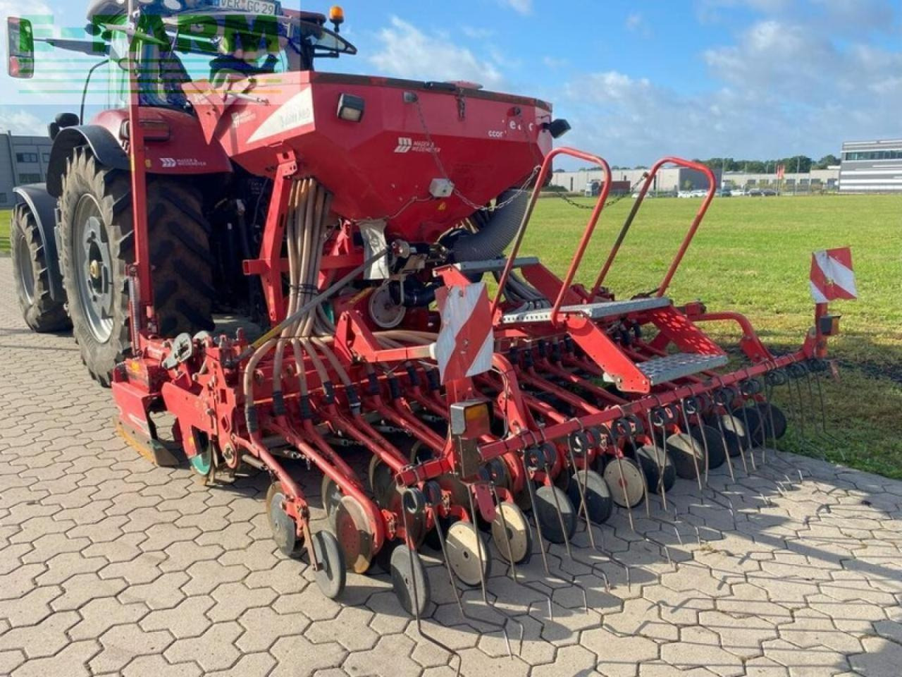 Kverneland s-drill pro + ngh 301 - Сеялка: фото 2 Kverneland s-drill pro + ngh 301 - Сеялка: фото 2