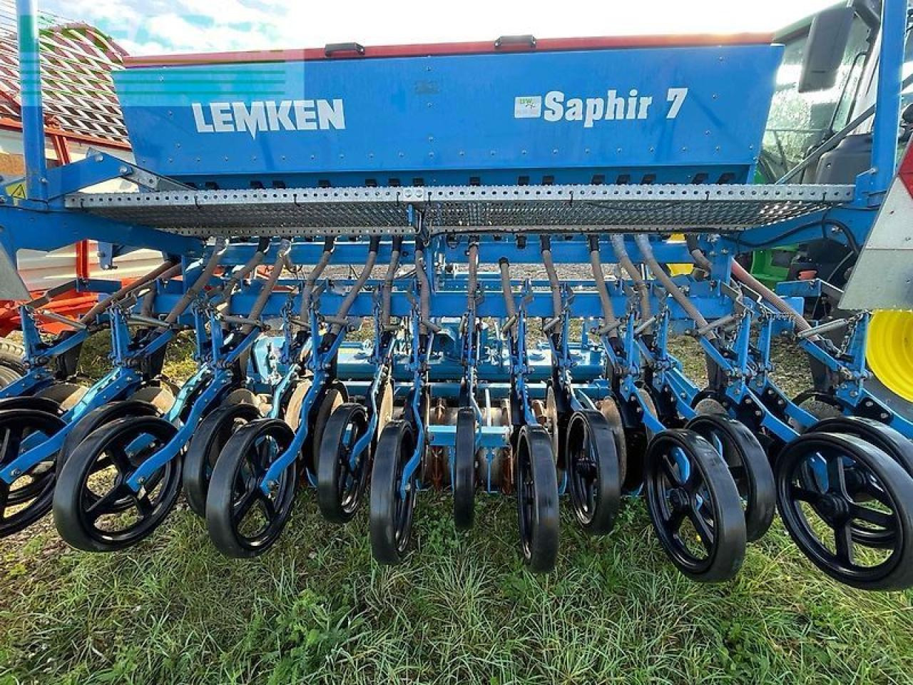 Lemken zirkon 9/300 u. saphir 7 ds 30 - Сеялка: фото 5 Lemken zirkon 9/300 u. saphir 7 ds 30 - Сеялка: фото 5