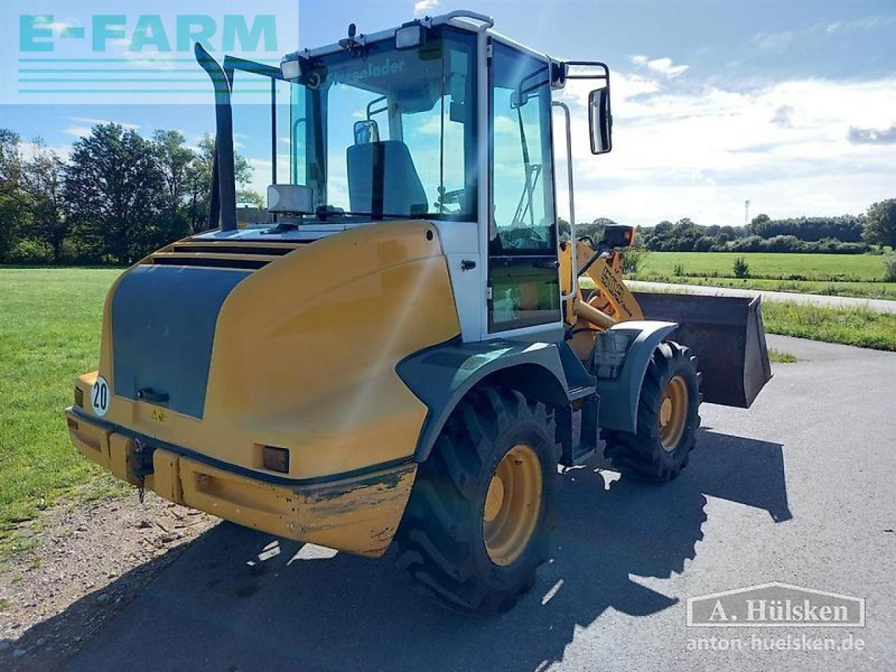 Liebherr 509 stereo inkl. schaufel und palettengabel - Мини-экскаватор: фото 4 Liebherr 509 stereo inkl. schaufel und palettengabel - Мини-экскаватор: фото 4