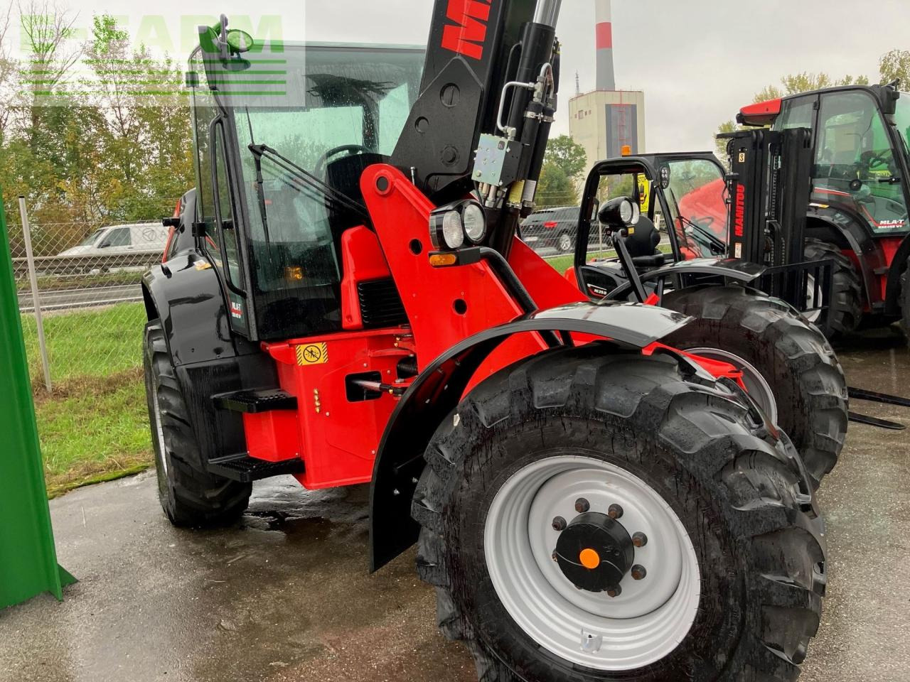 Телескопический фронтальный погрузчик Manitou MLA533 Teleradlader: фото 12