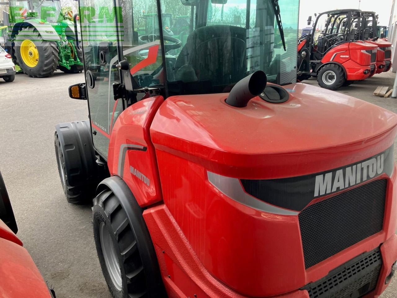 Manitou manitou mla 4-50 - Мини-экскаватор: фото 4 Manitou manitou mla 4-50 - Мини-экскаватор: фото 4